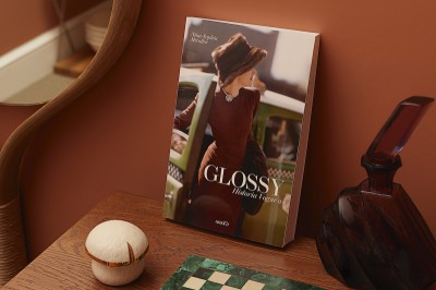 Książka „Glossy”, czyli biografia „Vogue’a”