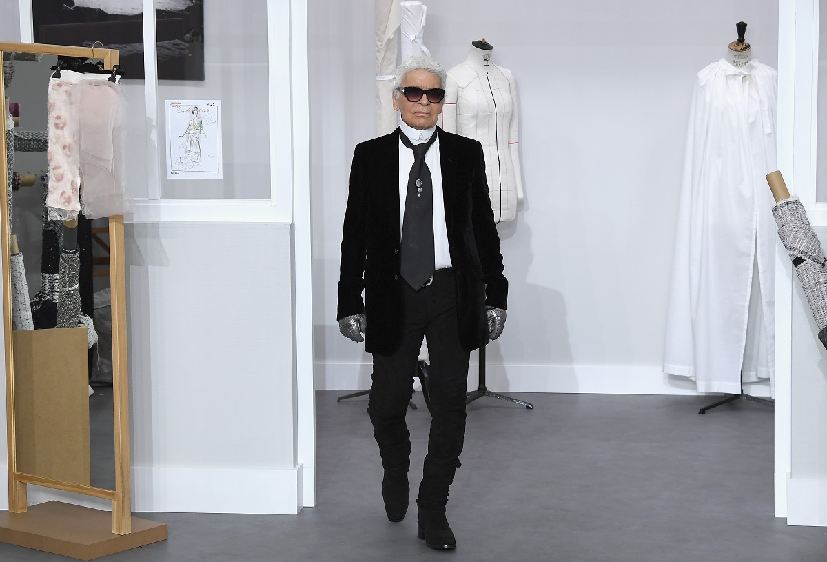 Karl Lagerfeld na pokazie Chanel, lipiec 2016 (Fot. Pascal Le Segretain/Getty Images)