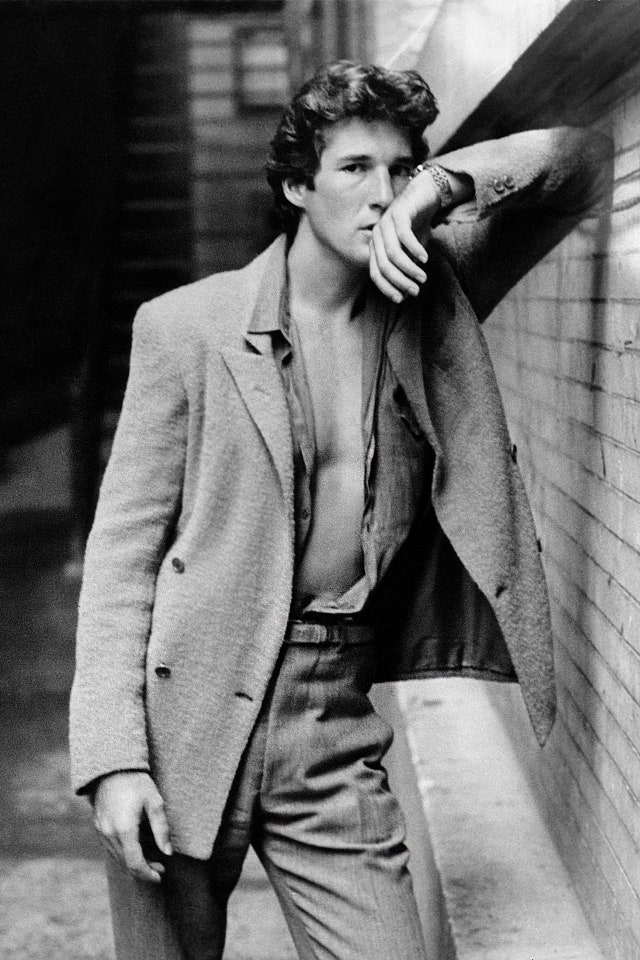 Richard Gere w garniturze Giorgio Armani , „Amerykański żigolak, 1980 r. (Fot. © Everett Collection Inc / Alamy Stock Photo)