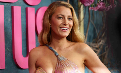 Blake Lively zachwyca w sukni vintage Versace, którą wcześniej nosiła Britney Spears