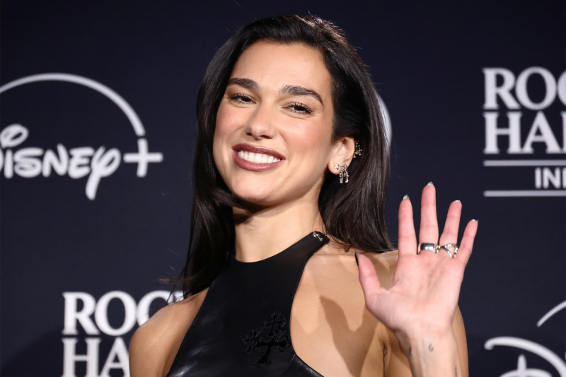 Dua Lipa rozmawia z Olgą Tokarczuk. Łączą je literatura i astrologia