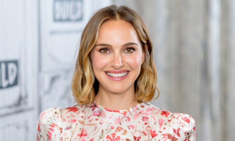 Natalie Portman „Bajkami” wspiera polską psychiatrię dziecięcą