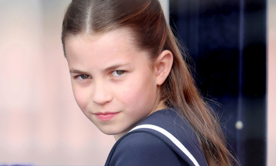 Księżniczka Charlotte na nowym urodzinowym portrecie wygląda jak młoda Elżbieta II