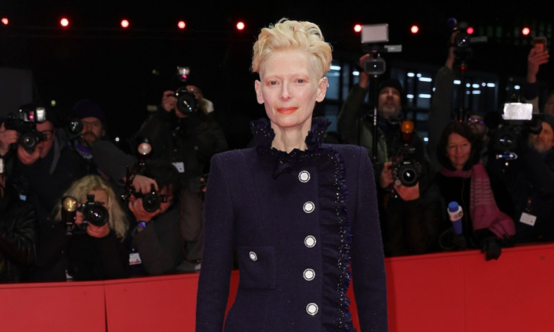 Najpiękniejsze kreacje gwiazd z Berlinale 2025. Królowała Tilda Swinton