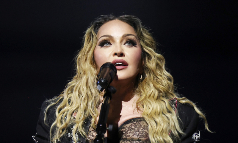 Madonna świętuje 66. urodziny niczym panna młoda w białej boho sukience