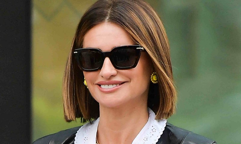 Penélope Cruz w dresie lansuje najwygodniejszy trend na lato 2024 roku