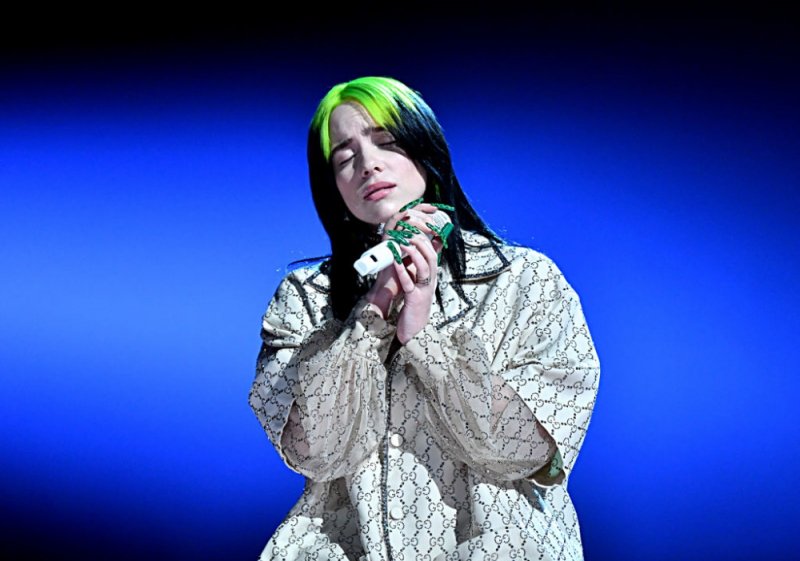 Billie Eilish ścięła włosy na boba