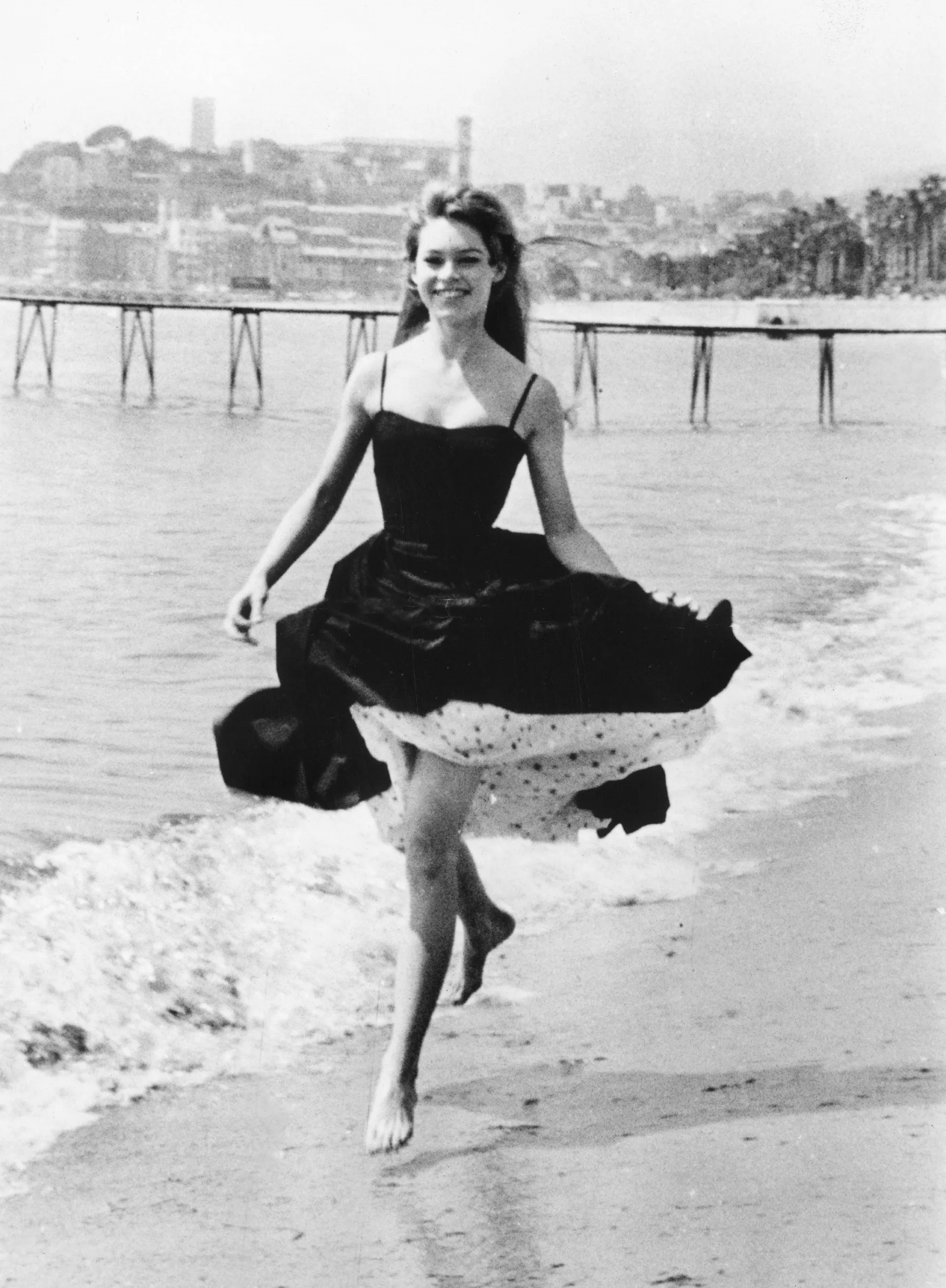 Brigitte Bardot na Festiwalu Filmowym w Cannes w 1956 roku