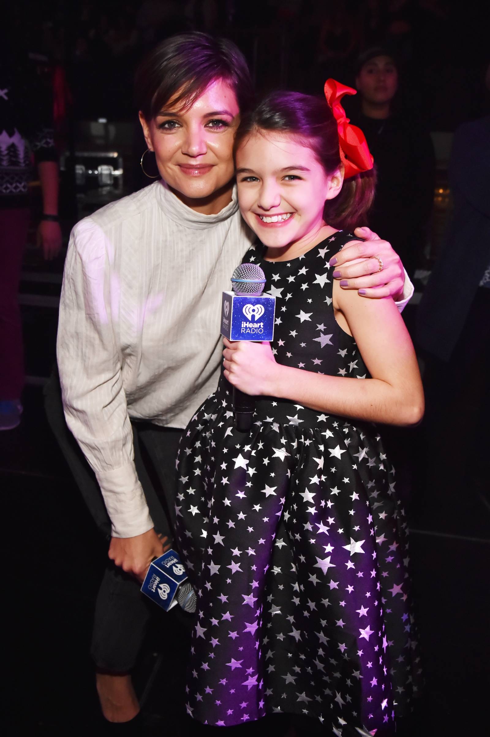 Suri Cruise, córka Katie Holmes i Toma Cruise’a, wkracza w dorosłość (Fot. Getty Images)