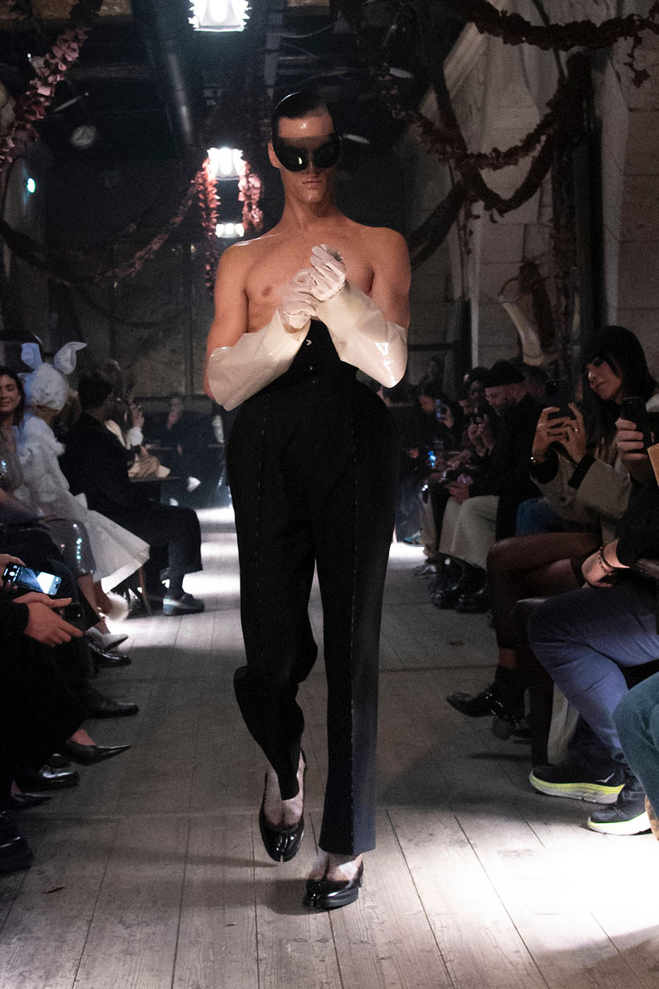 Maison Margiela haute couture wiosna-lato 2024 (Fot. Spotlight. Launchmetrics)