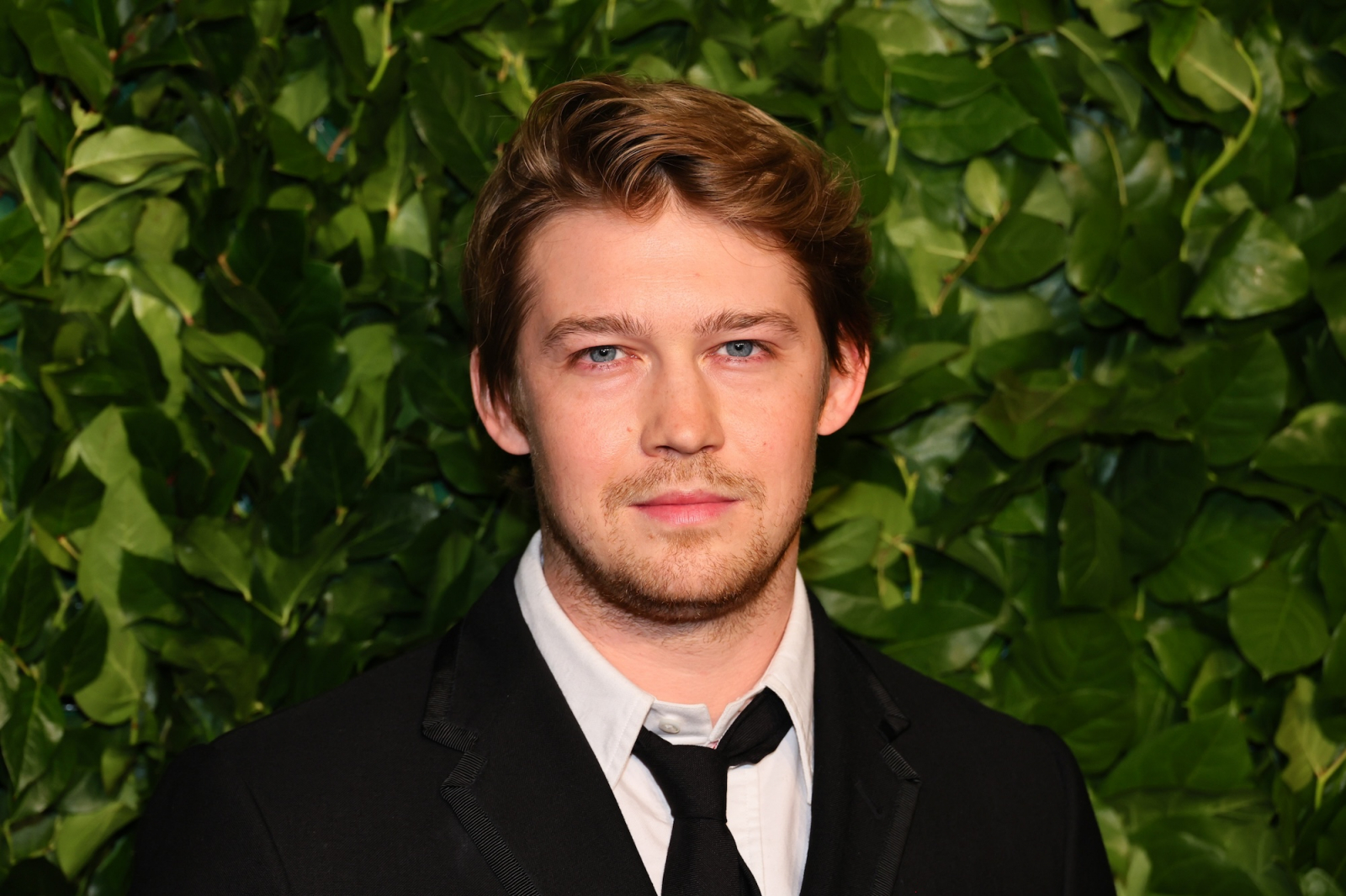 Aktor Joe Alwyn z „The Brutalist” nie chce już rozmawiać o związku z Taylor Swift. Liczą się role (Fot. Getty Images)