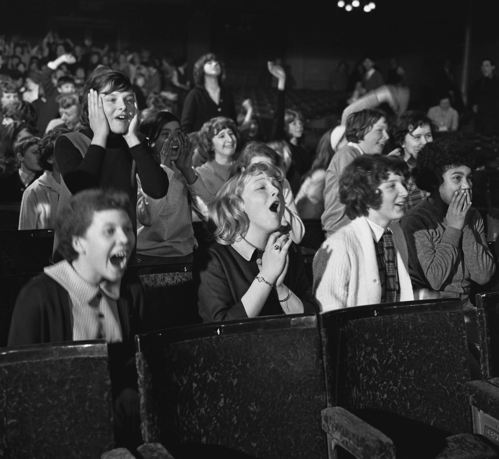 Fanki Beatlesów, lata 60. XX wieku (Fot. Getty Images)