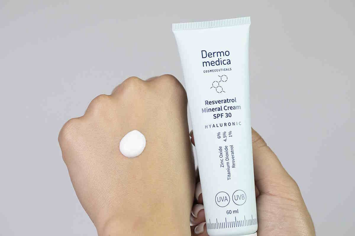 Dermomedica Face and Body Mineral Cream SPF 30. Krem do twarzy i ciała.