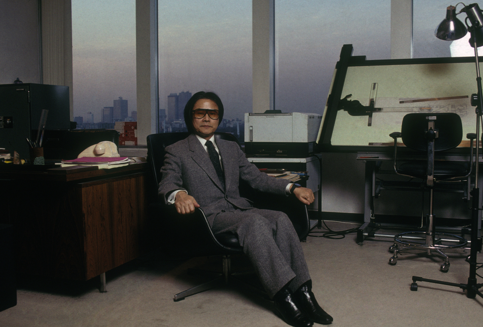 Architekt Kisho Kurokawa, 1988 (Fot. Kurita KAKU/Gamma-Rapho via Getty Images)